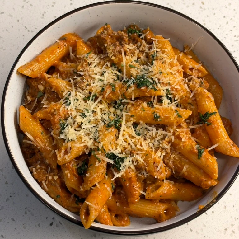 Penne with meat sauce